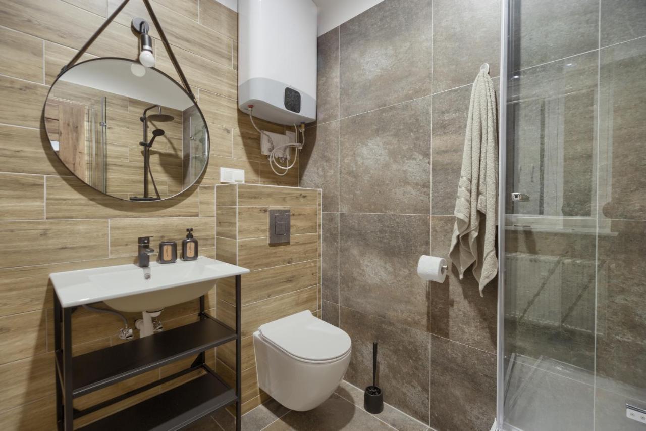 Niron Apartament Dom Z Papieru Tokio Piła Exterior foto